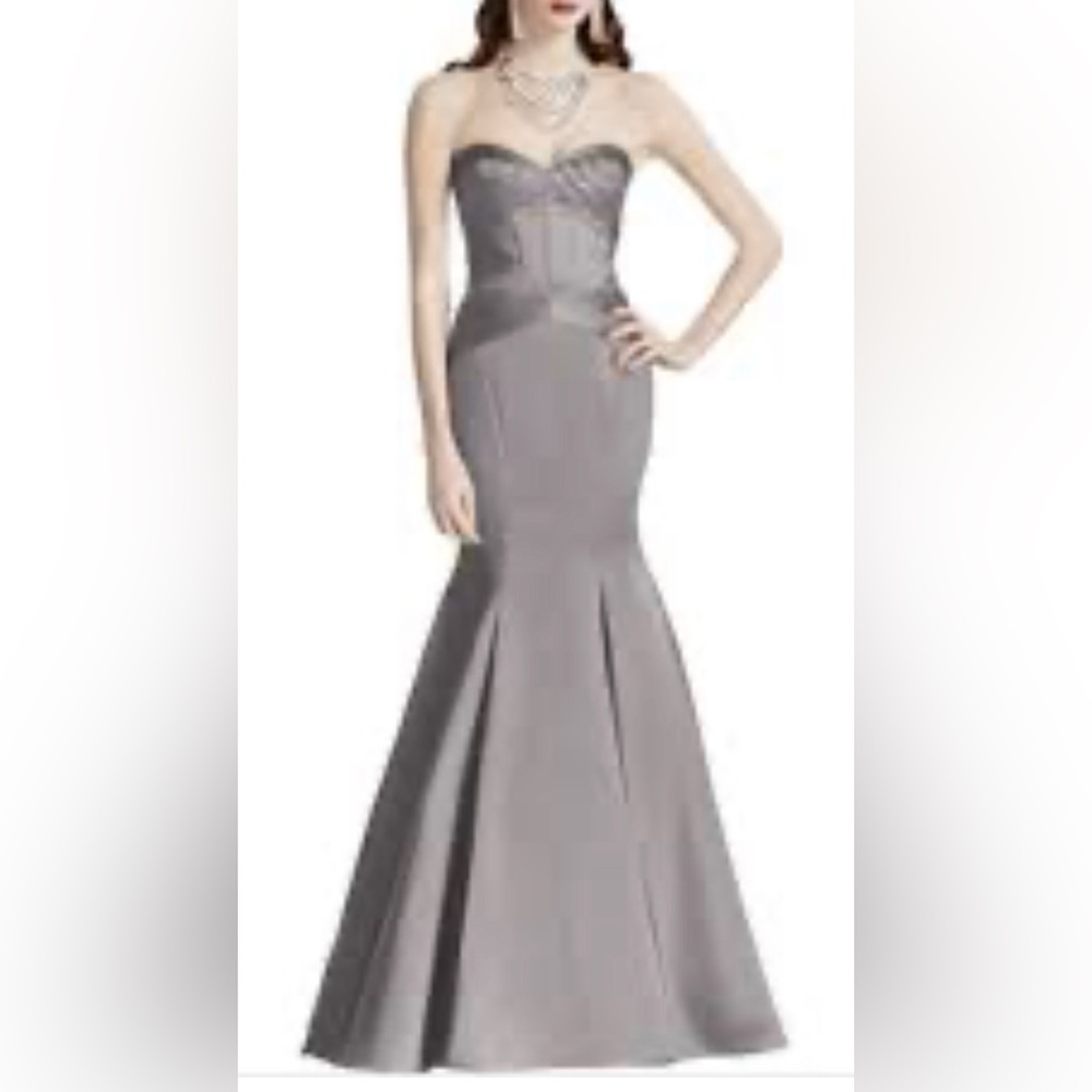 Truly Zac Posen Mermaid Silhouette Evening Gown in Silver